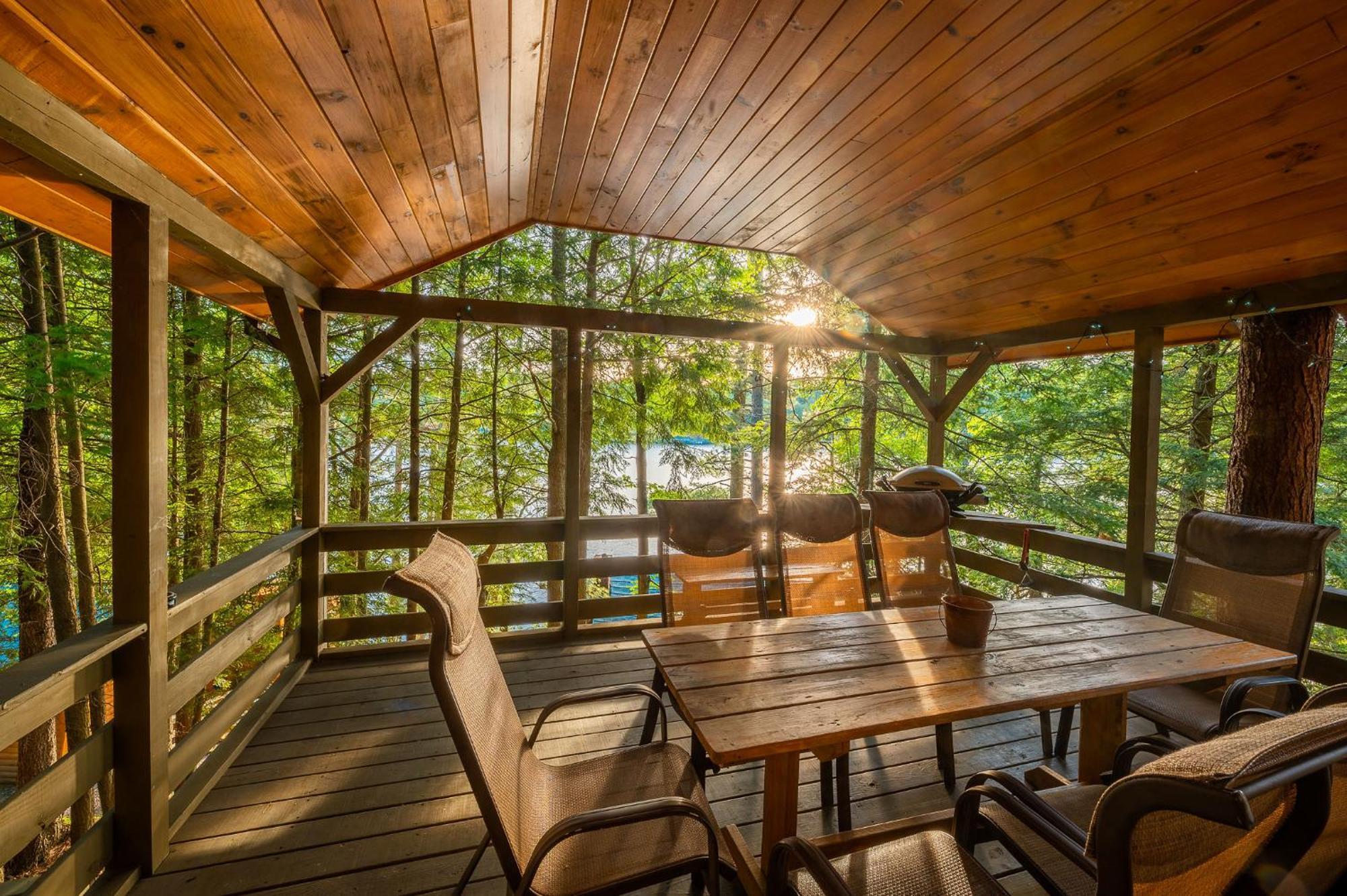 Motel Long Lake And Cottages ภายนอก รูปภาพ