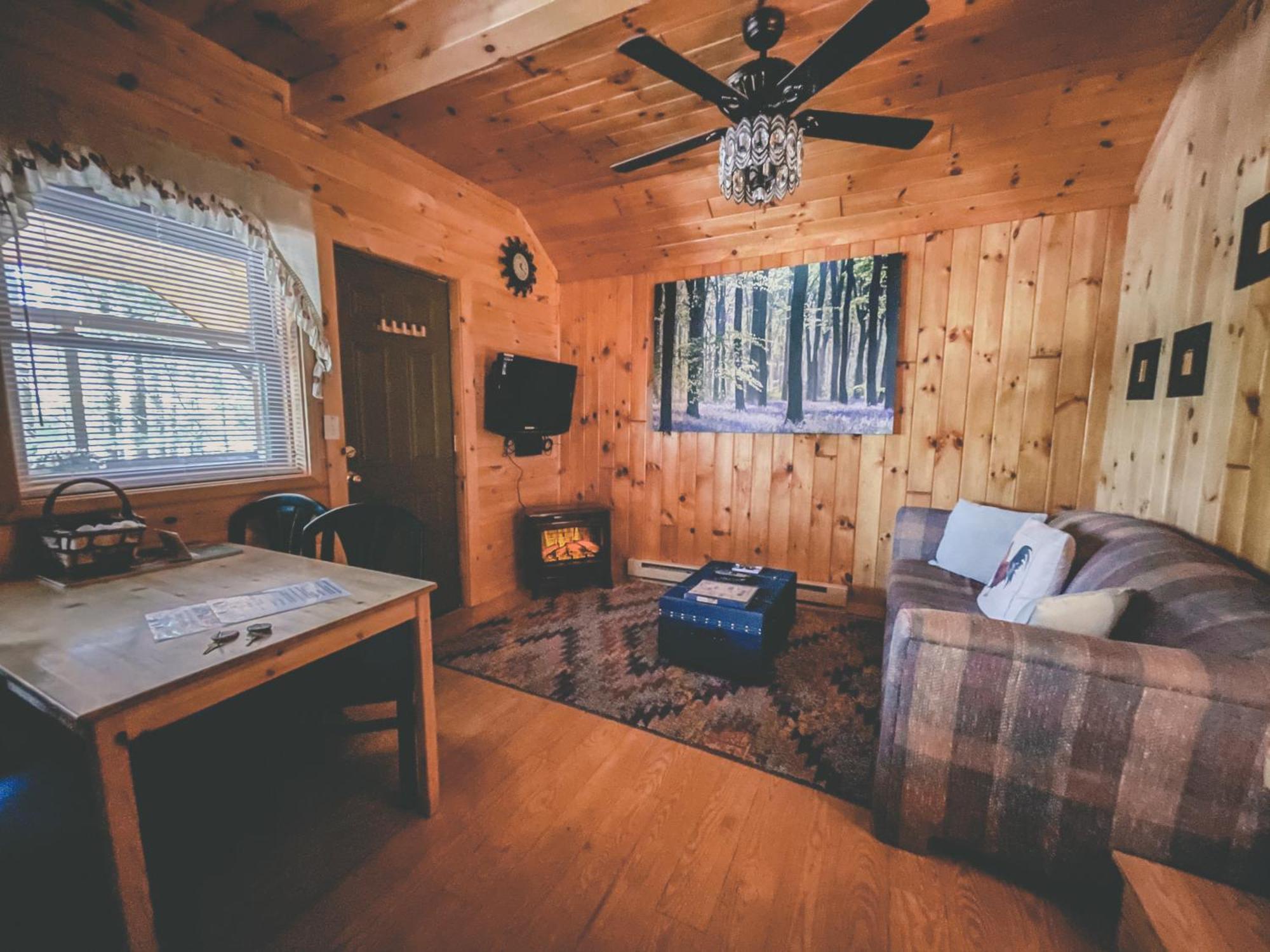 Motel Long Lake And Cottages ห้อง รูปภาพ